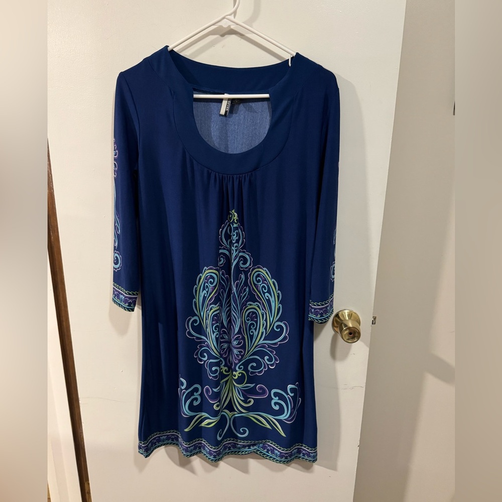 Women’s Long Sleeve Blue Paisley Dress - Forever 21 - Size Medium